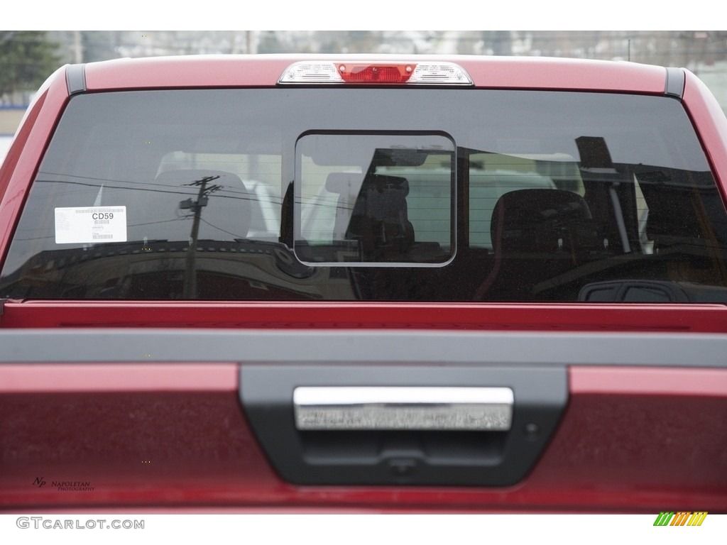 2017 F150 XLT SuperCab 4x4 - Ruby Red / Earth Gray photo #3