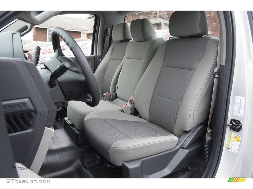 Earth Gray Interior 2017 Ford F150 XL Regular Cab 4x4 Photo #119109967
