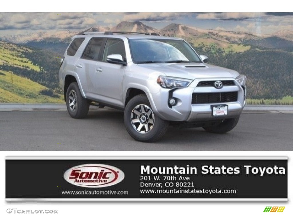 2017 4Runner TRD Off-Road Premium 4x4 - Classic Silver Metallic / Black photo #1