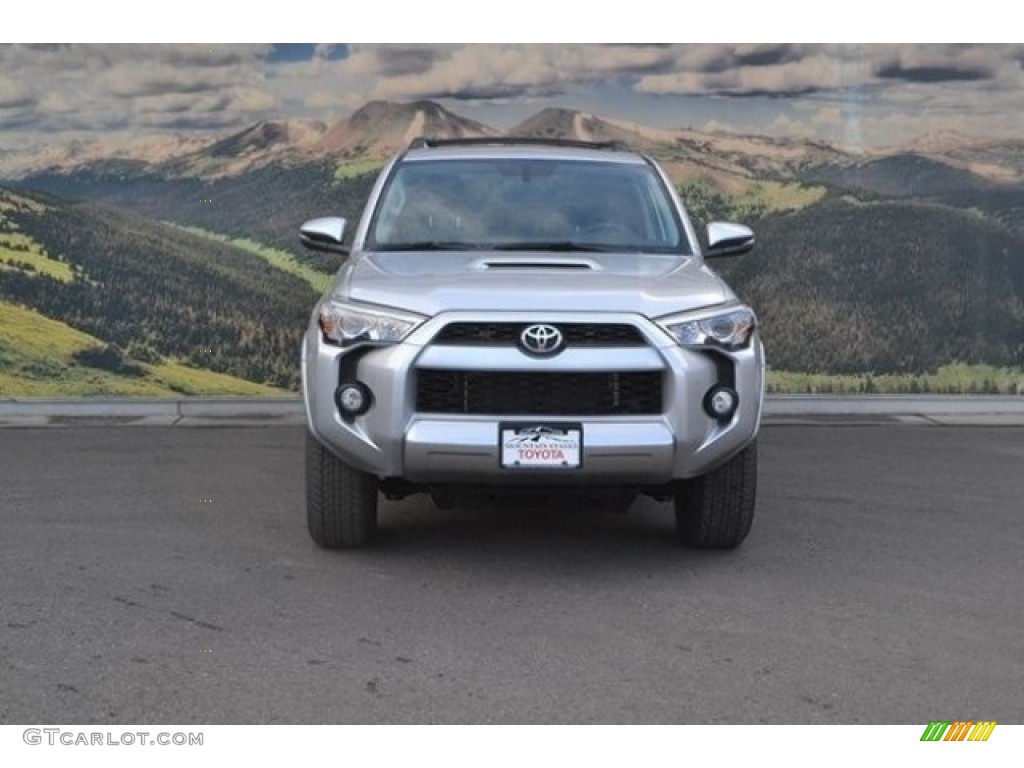 2017 4Runner TRD Off-Road Premium 4x4 - Classic Silver Metallic / Black photo #2