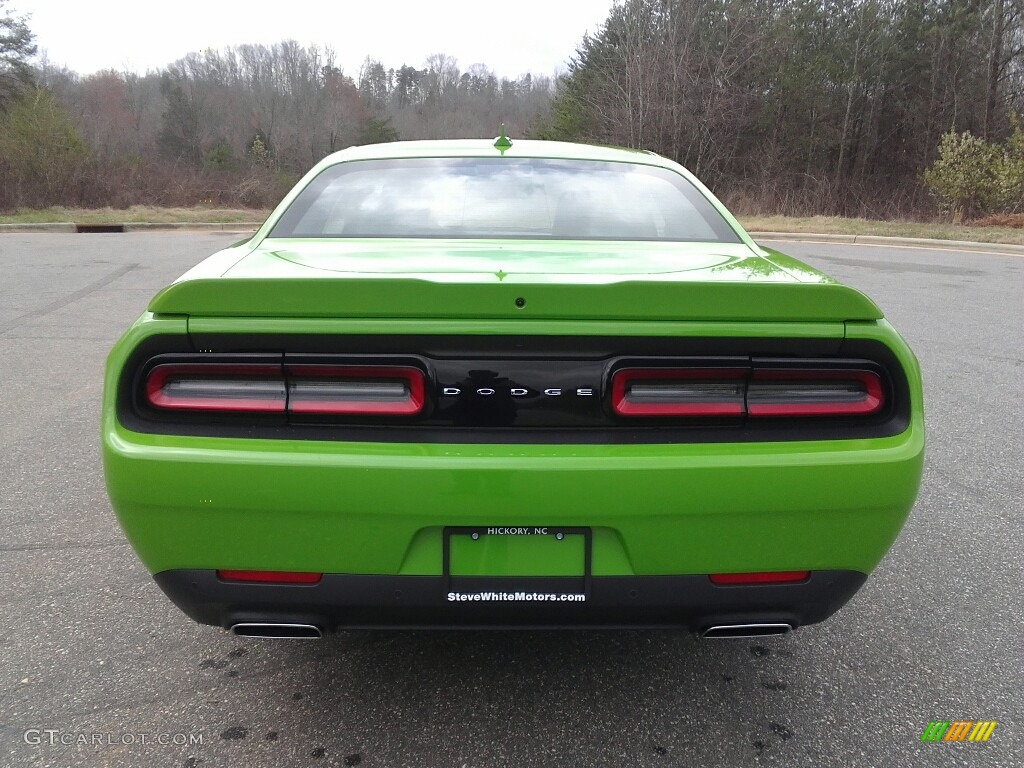 2017 Challenger GT AWD - Green Go / Black photo #7