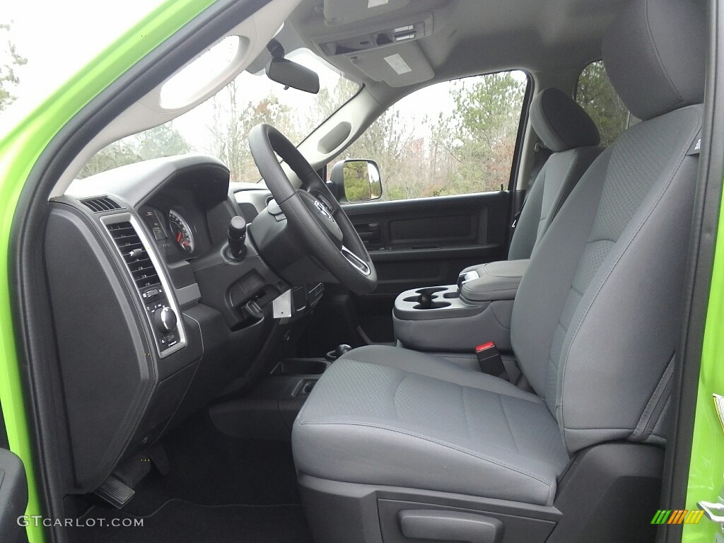 2017 Ram 3500 Tradesman Crew Cab 4x4 Dual Rear Wheel Front Seat Photos