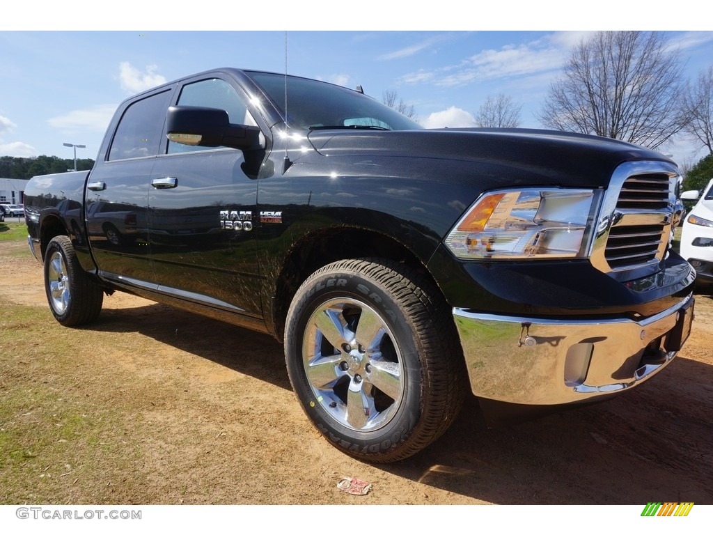 2017 1500 Big Horn Crew Cab 4x4 - Brilliant Black Crystal Pearl / Black/Diesel Gray photo #4