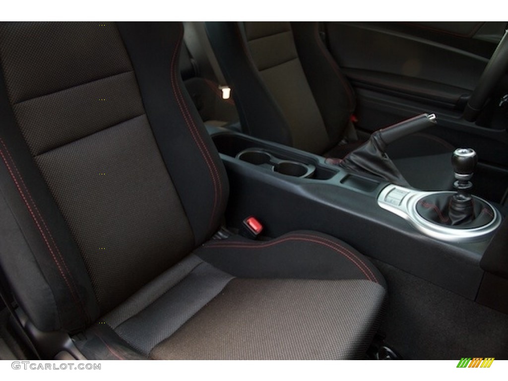 2016 BRZ Premium - Dark Gray Metallic / Black photo #15