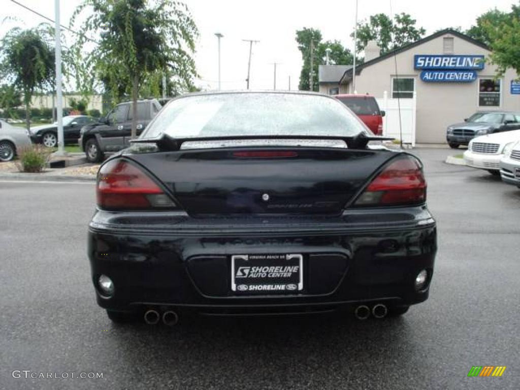 2004 Grand Am GT Coupe - Black / Dark Pewter photo #4