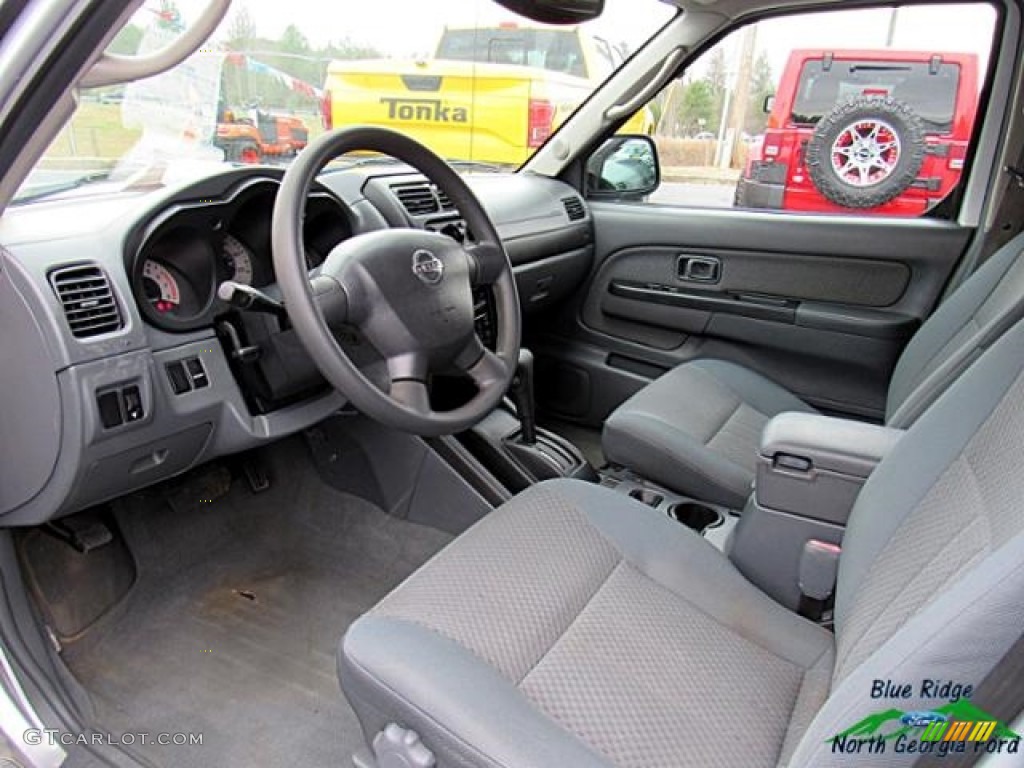 2004 Xterra SE - Silver Lightning Metallic / Gray photo #9