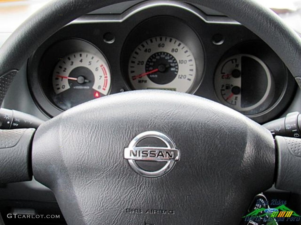 2004 Xterra SE - Silver Lightning Metallic / Gray photo #19