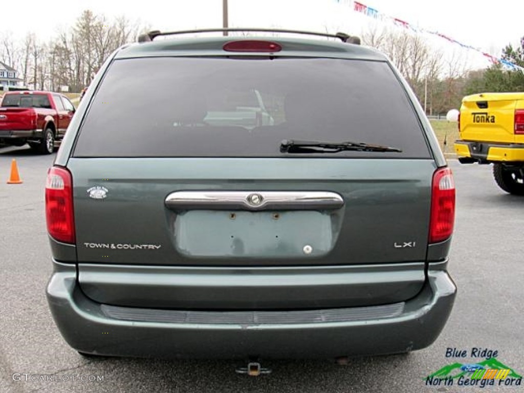 2001 Town & Country LXi - Shale Green Metallic / Sandstone photo #4