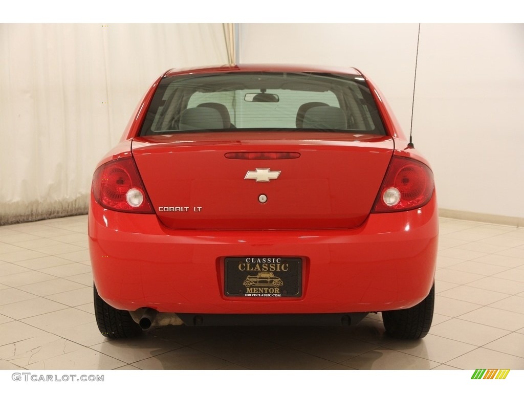 2006 Cobalt LT Sedan - Victory Red / Gray photo #13