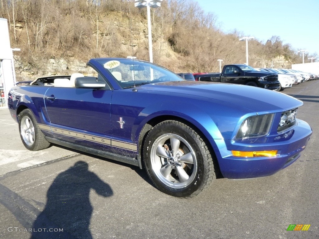 2006 Mustang V6 Premium Convertible - Vista Blue Metallic / Light Parchment photo #7