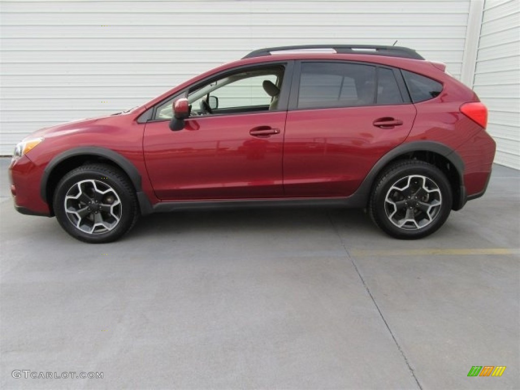 2014 XV Crosstrek 2.0i Premium - Venetian Red Pearl / Ivory photo #11