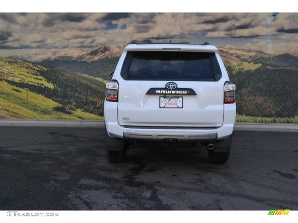 2017 4Runner TRD Off-Road Premium 4x4 - Super White / Black photo #4