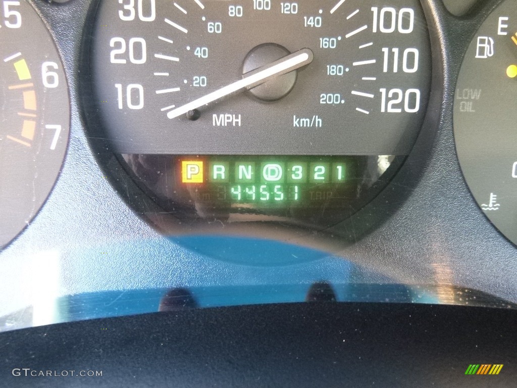 2001 Regal LS - White / Medium Gray photo #19