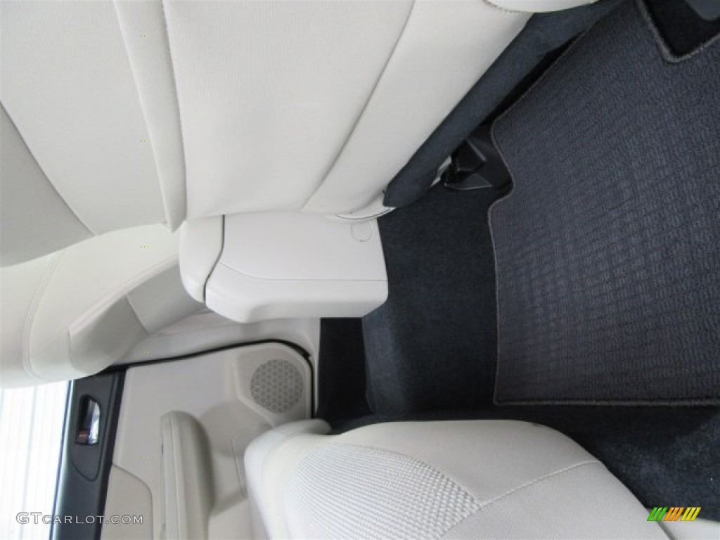 2014 XV Crosstrek 2.0i Premium - Venetian Red Pearl / Ivory photo #33