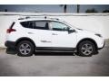 Super White - RAV4 XLE Photo No. 8