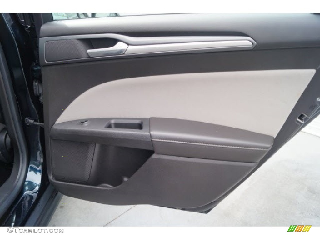 2014 Fusion S - Dark Side / Earth Gray photo #13