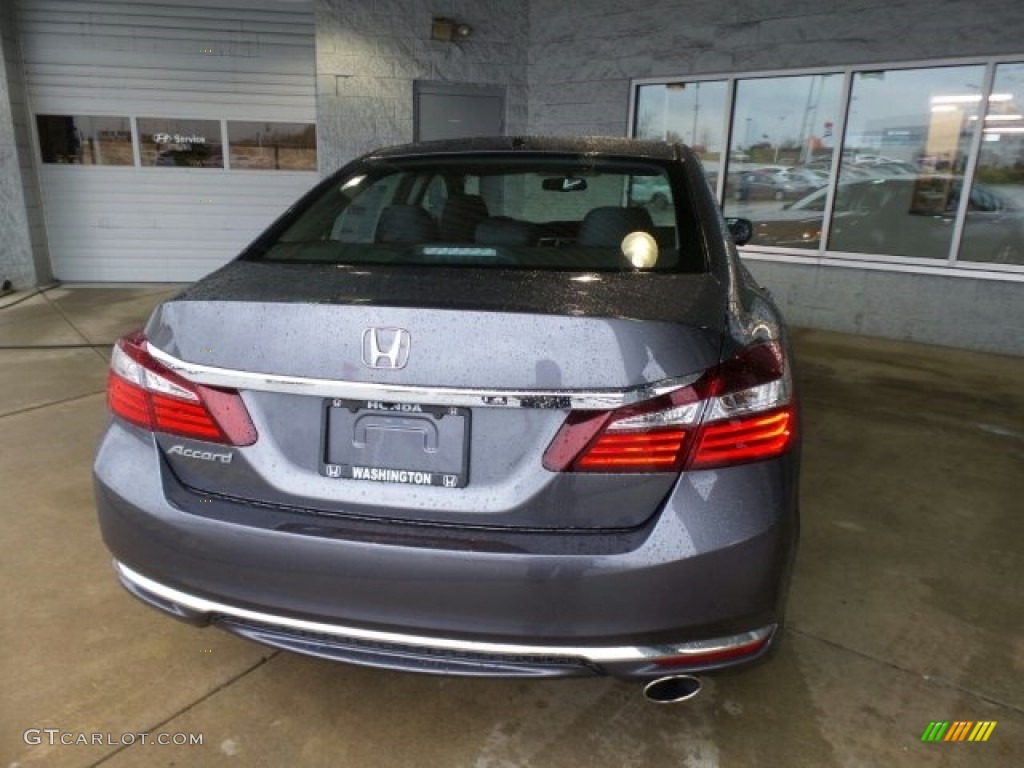 2017 Accord EX-L Sedan - Modern Steel Metallic / Black photo #7