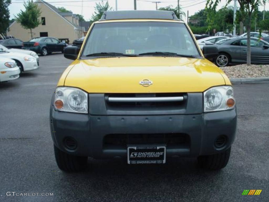 2001 Frontier XE V6 Crew Cab 4x4 - Solar Yellow / Gray photo #6