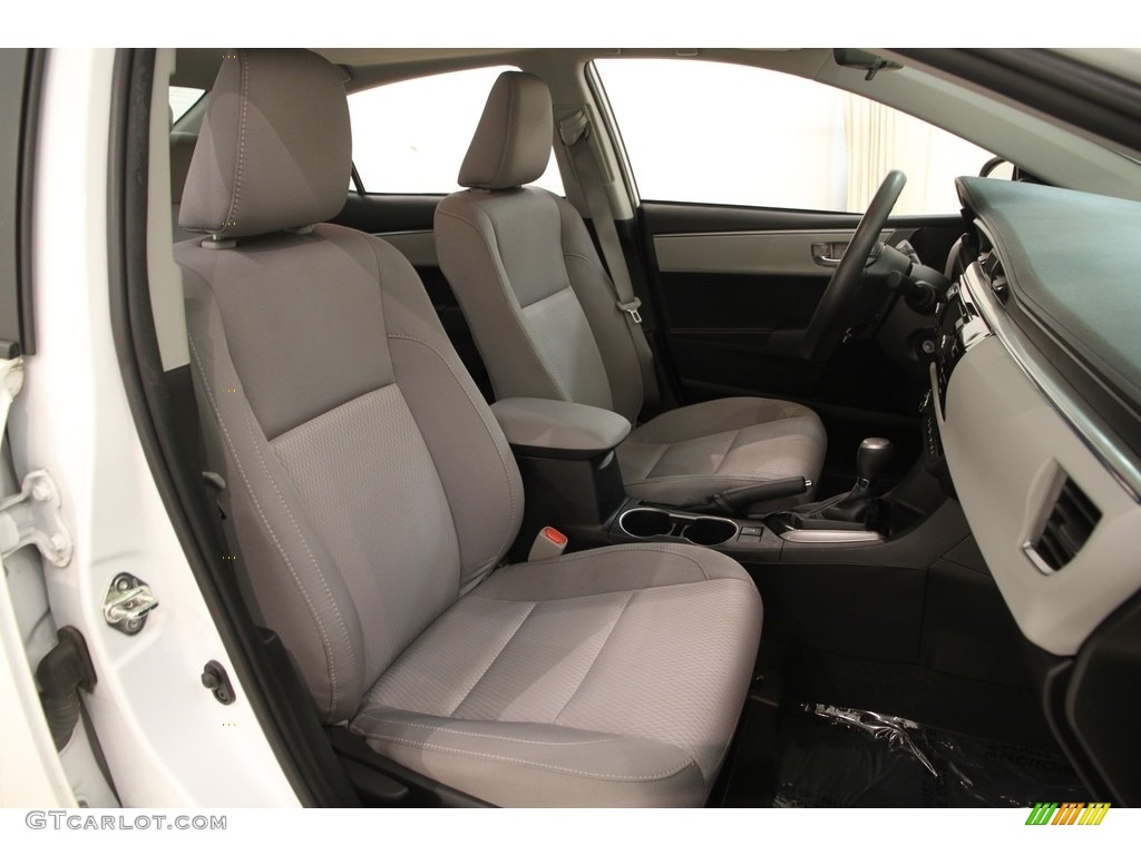2014 Corolla LE - Super White / Ash photo #14