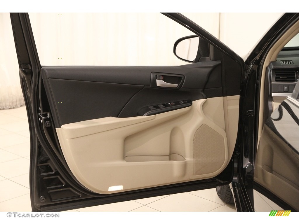 2014 Camry LE - Attitude Black Metallic / Ivory photo #4