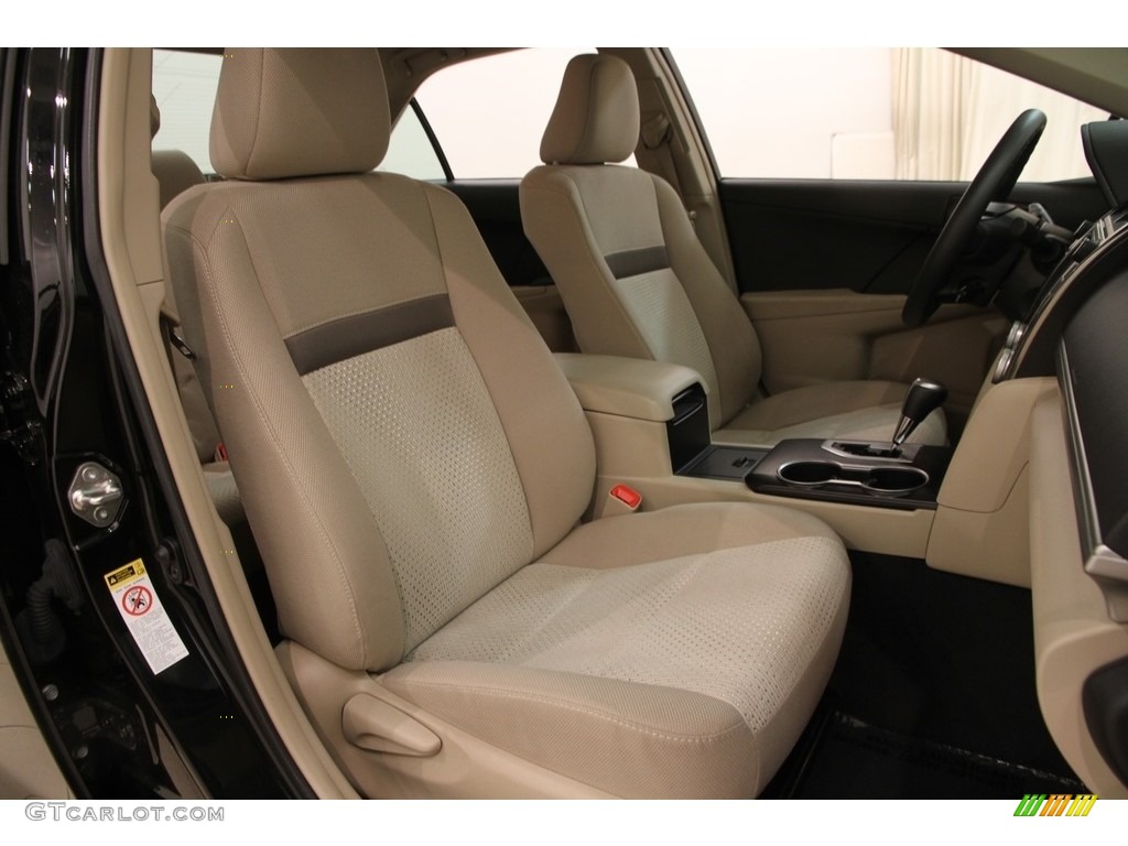 2014 Camry LE - Attitude Black Metallic / Ivory photo #13