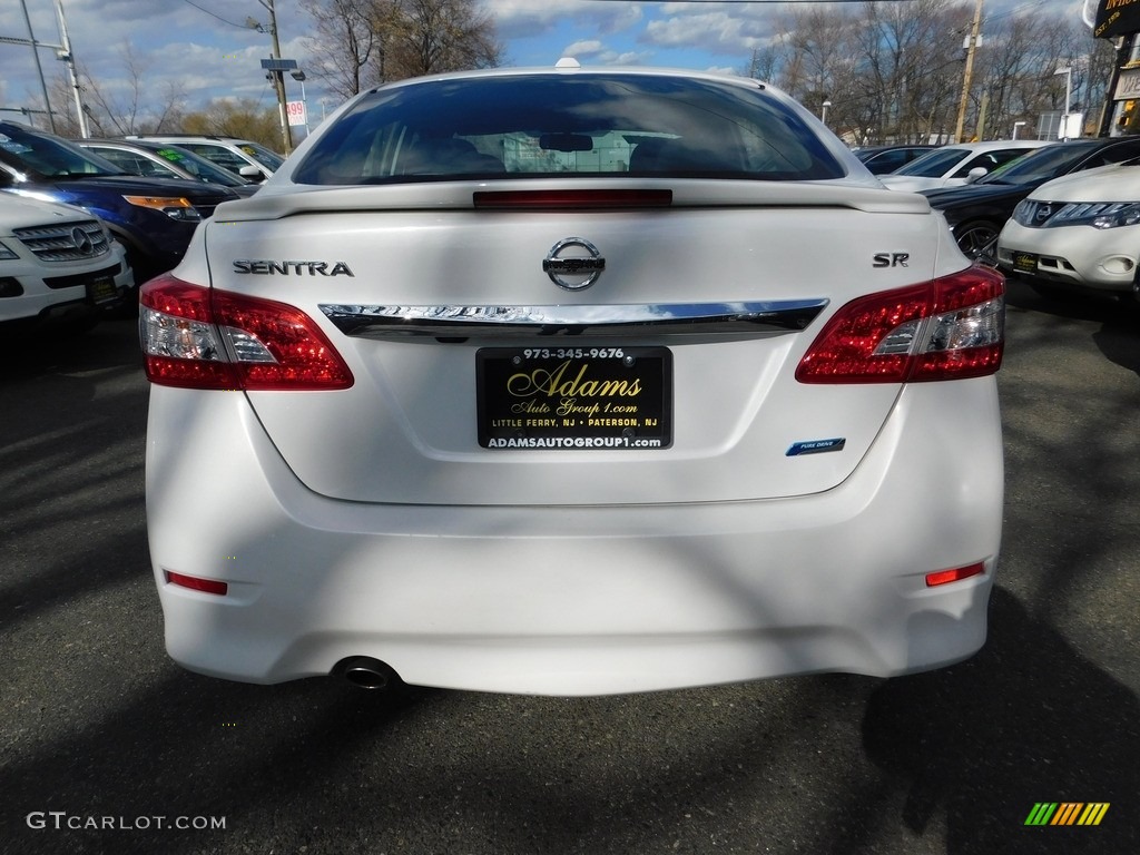 2014 Sentra SR - Aspen White / Charcoal photo #6