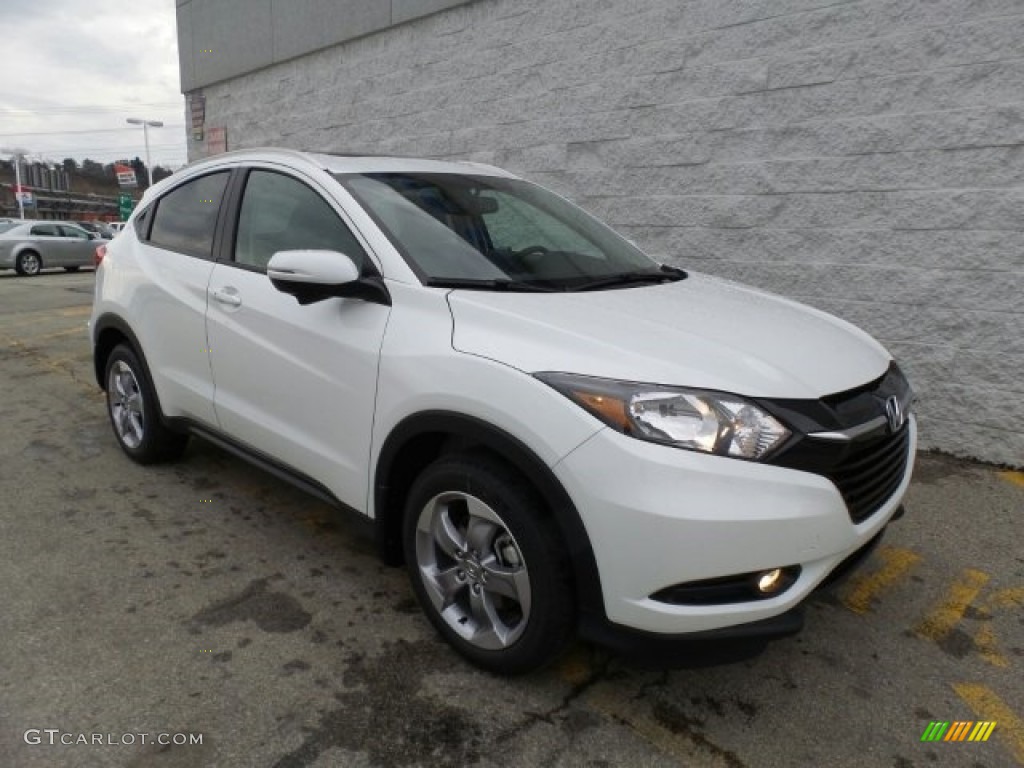 White Orchid Pearl Honda HR-V