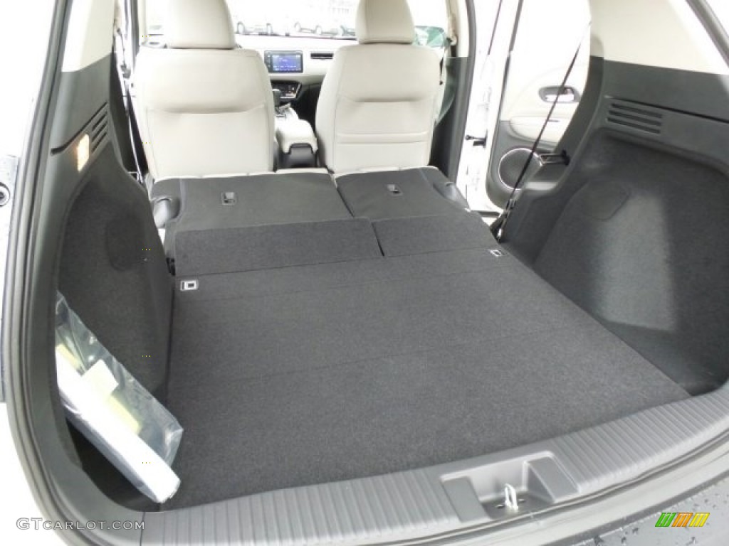 2017 Honda HR-V EX-L AWD Trunk Photo #119152895