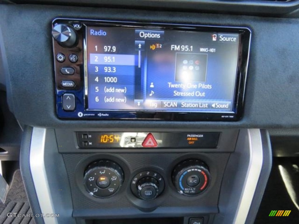 2017 Toyota 86 Standard 86 Model Audio System Photo #119154760