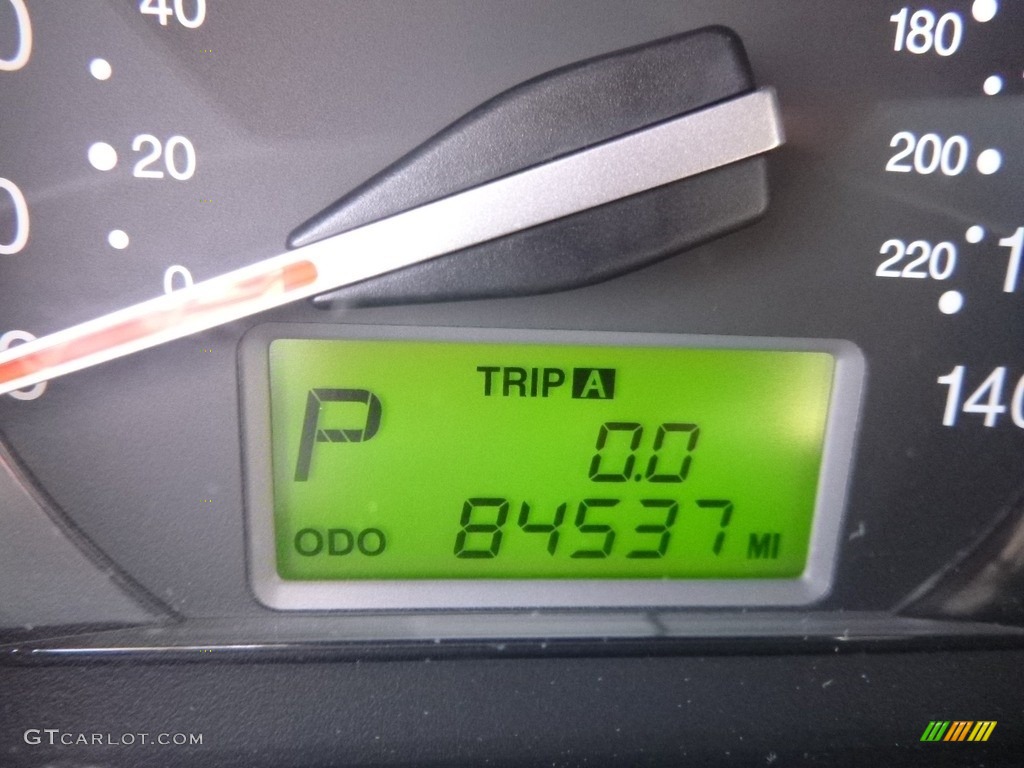 2009 Spectra EX Sedan - Clear White / Gray photo #20