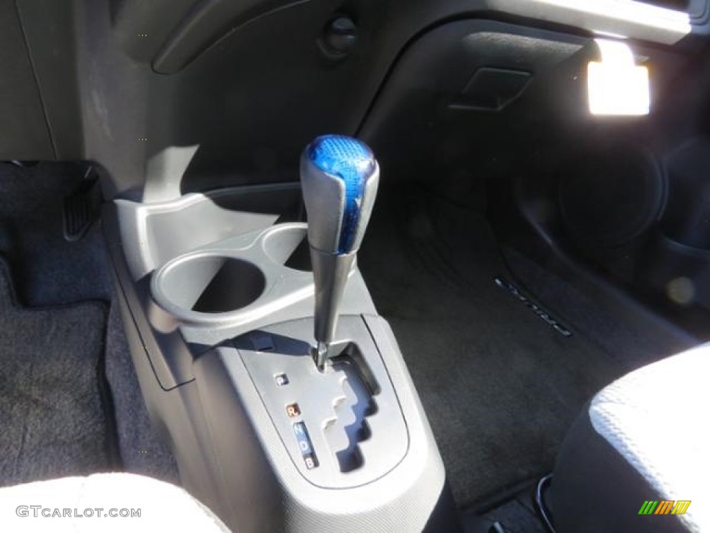 2017 Prius c One - Moonglow / Gray photo #17