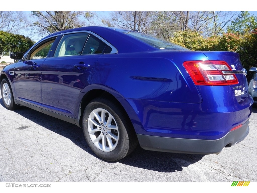 2013 Taurus SE - Deep Impact Blue Metallic / Dune photo #2