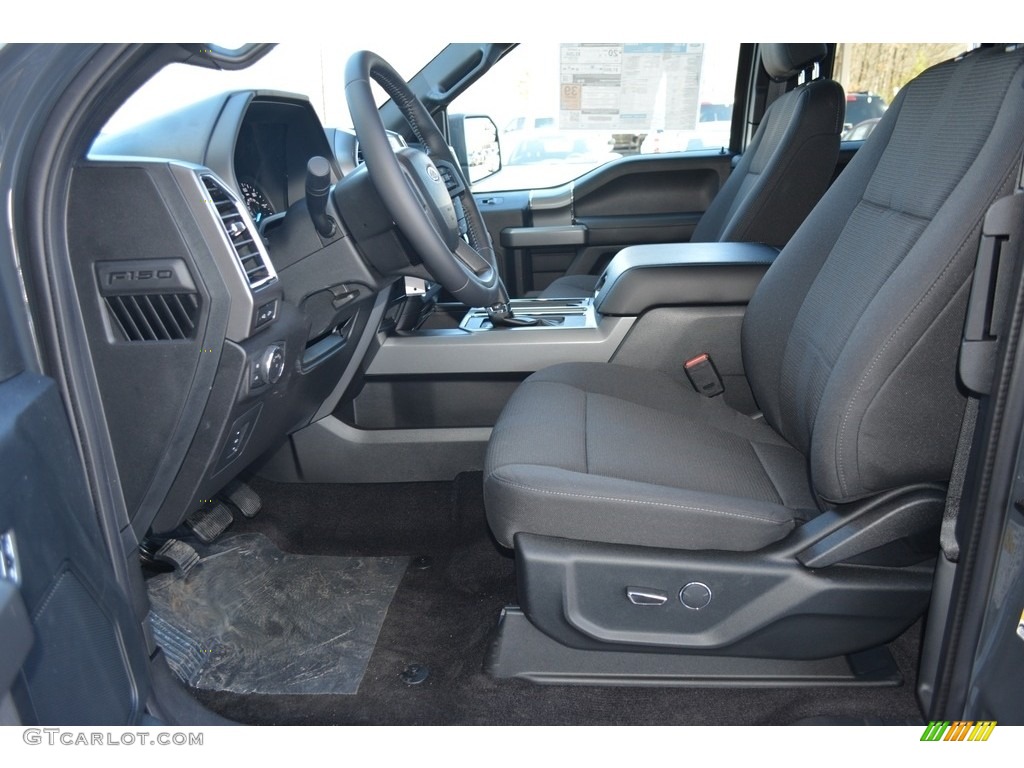 2017 Ford F150 XLT SuperCab 4x4 Front Seat Photos