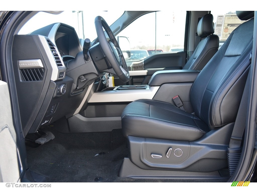 2017 Ford F250 Super Duty Lariat Crew Cab 4x4 Front Seat Photo #119159111