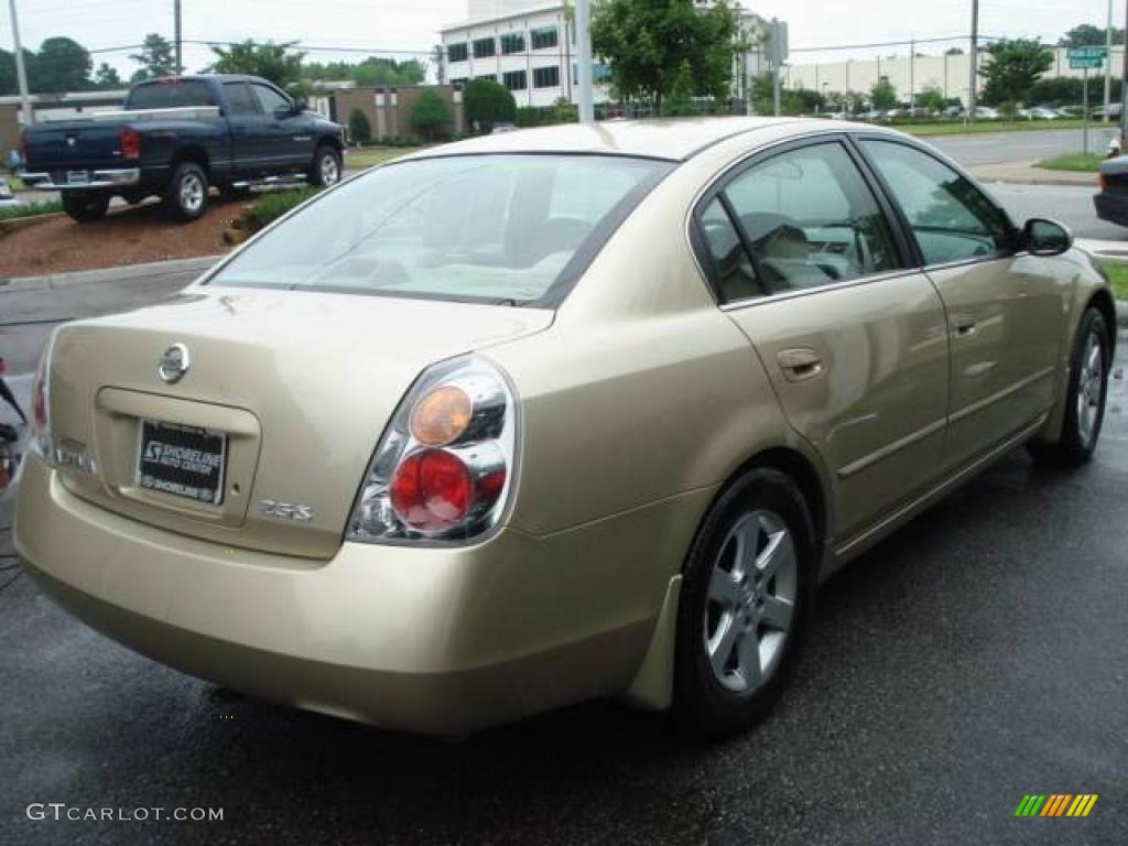 2004 Nissan altima white smoke #2