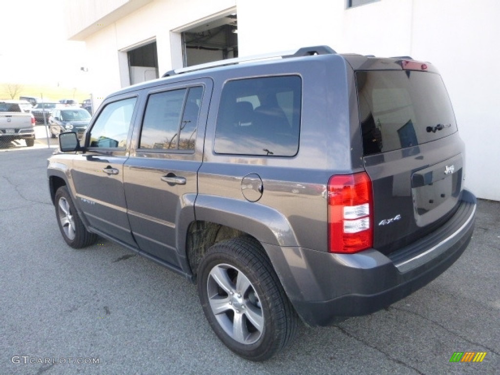 2017 Patriot Latitude 4x4 - Granite Crystal Metallic / Dark Slate Gray photo #3