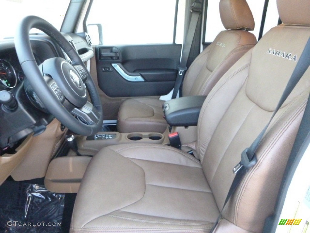 2017 Jeep Wrangler Unlimited Sahara 4x4 Front Seat Photo #119166011