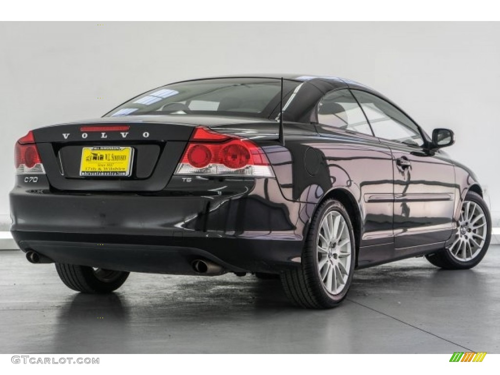 2009 C70 T5 Convertible - Solid Black / Off Black photo #16