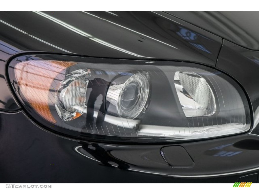 2009 C70 T5 Convertible - Solid Black / Off Black photo #25