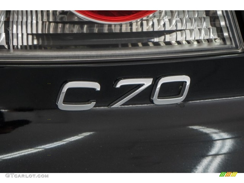 2009 C70 T5 Convertible - Solid Black / Off Black photo #27