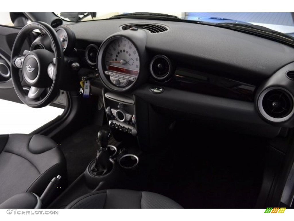 2010 Cooper S Clubman - Dark Silver Metallic / Grey/Carbon Black photo #16
