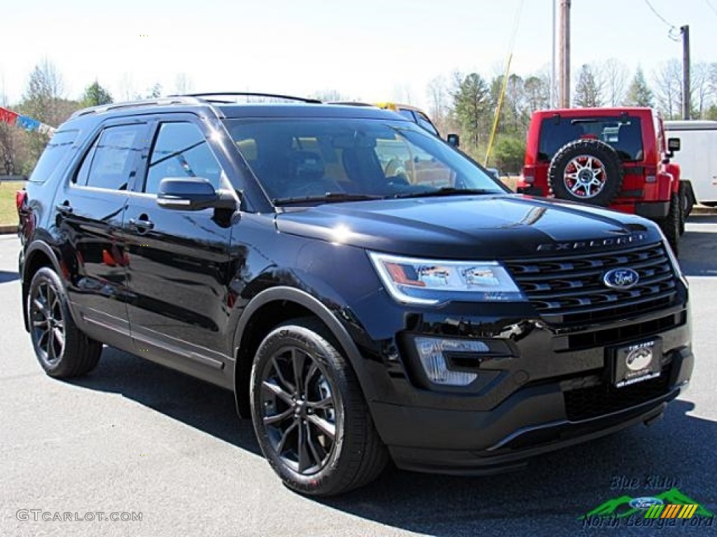 2017 Explorer XLT 4WD - Shadow Black / Sport Appearance Dark Earth Gray photo #7