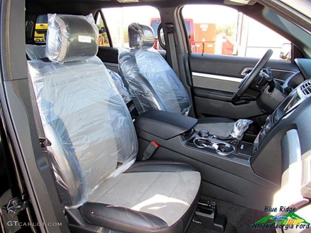 2017 Explorer XLT 4WD - Shadow Black / Sport Appearance Dark Earth Gray photo #12