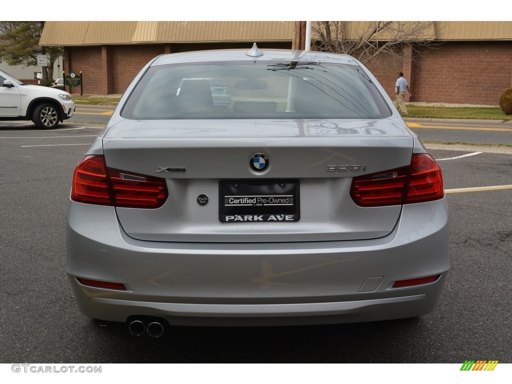2014 3 Series 328i xDrive Sedan - Glacier Silver Metallic / Black photo #4