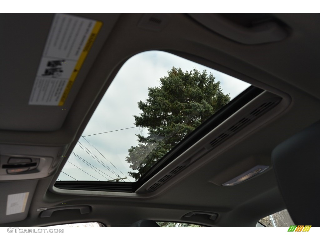 2014 3 Series 328i xDrive Sedan - Glacier Silver Metallic / Black photo #14