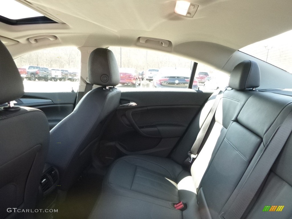 2011 Regal CXL - Granite Gray Metallic / Ebony photo #15