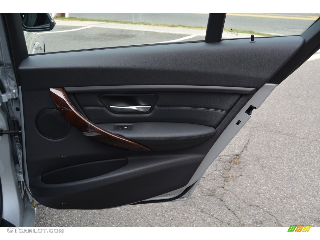 2014 3 Series 328i xDrive Sedan - Glacier Silver Metallic / Black photo #24