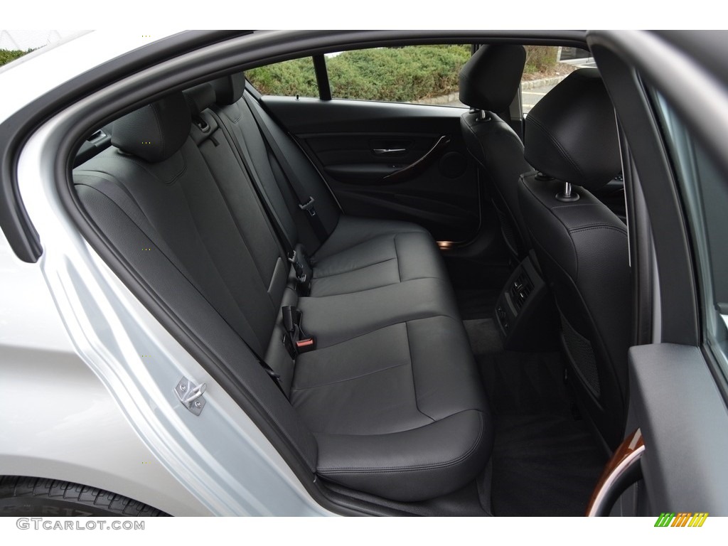 2014 3 Series 328i xDrive Sedan - Glacier Silver Metallic / Black photo #25