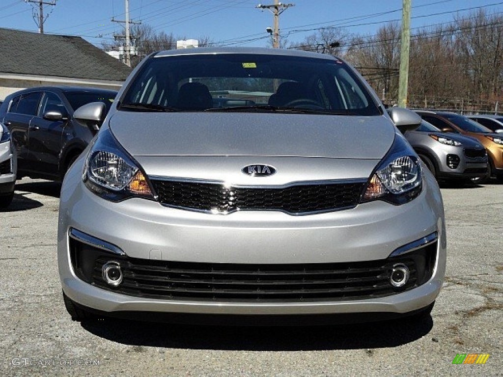 2017 Rio EX Sedan - Bright Silver / Black photo #2