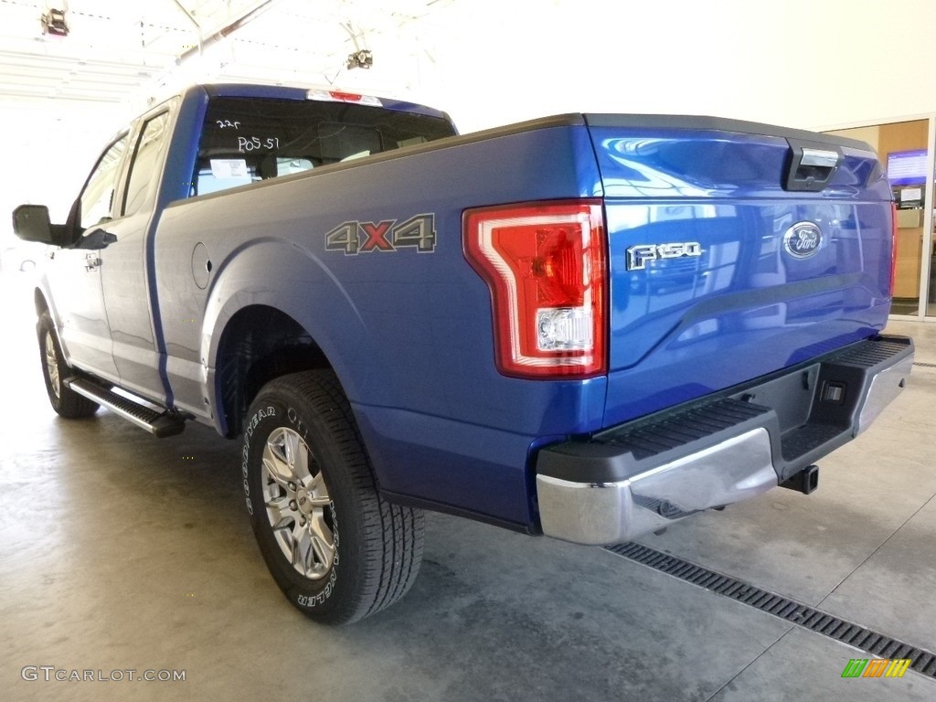 2017 F150 XLT SuperCab 4x4 - Lightning Blue / Earth Gray photo #3